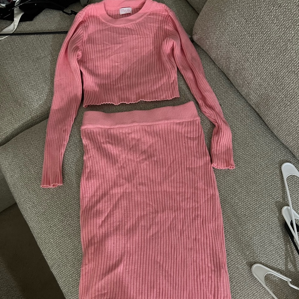 Two piece set